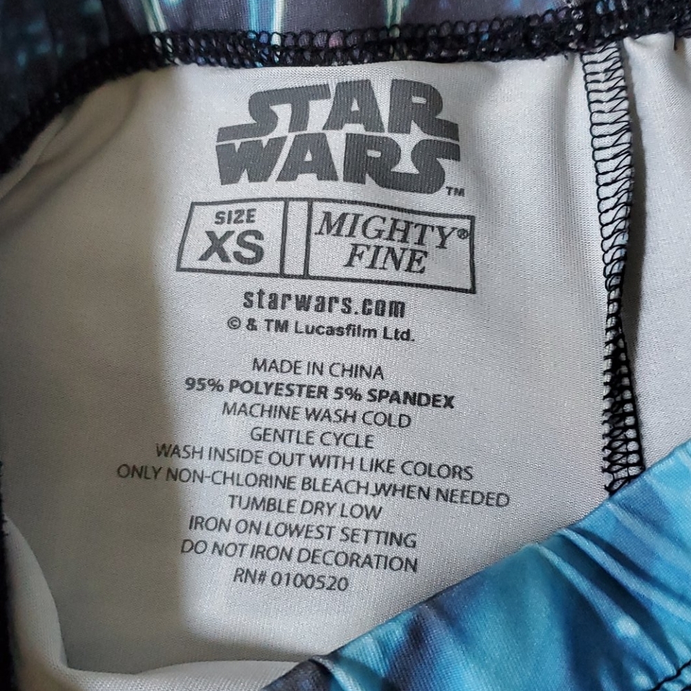 Women  Multi-colored Star Wars tights in a Size XL - Picture 2 of 3